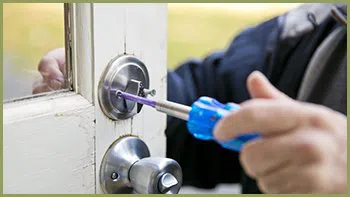 Anchor Locksmith Store Farmington, MI 248-392-2419 - Lock-Changing